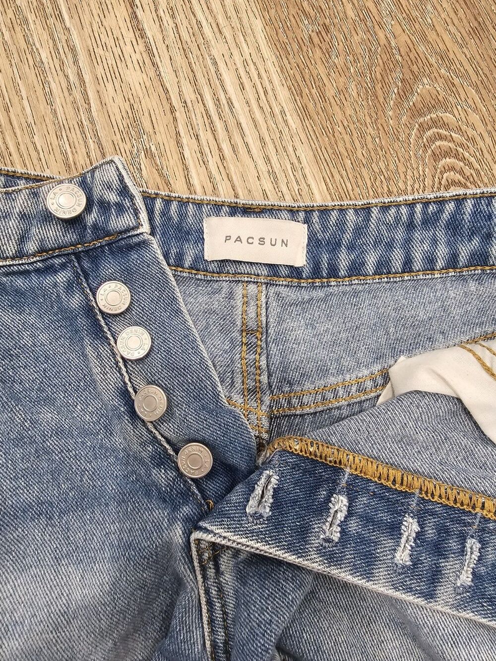 Pacsun Women’s High Rise Festival Short Size 25 - Picture 2 of 8